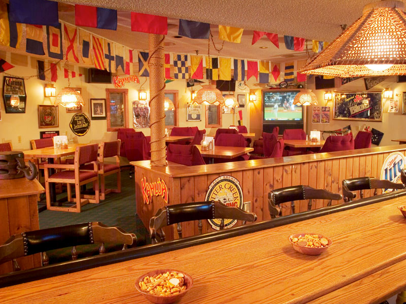 The Best Stowe Restaurants Lighthouse Bar Grill The Best Stowe Restaurants Lighthouse